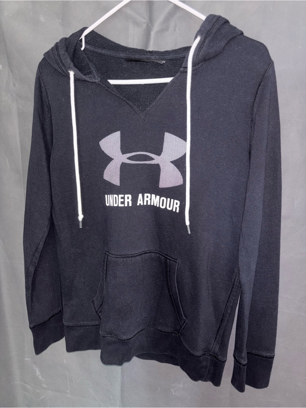 Under Armour Women's Rival Fleece Big Logo Hoodie black w/ V-notch neck  Size XS